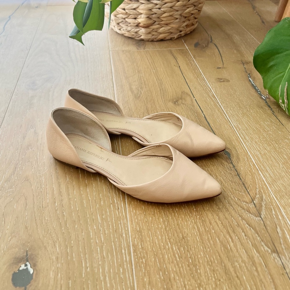 Banana Republic Pointy Toe Flats Pink
